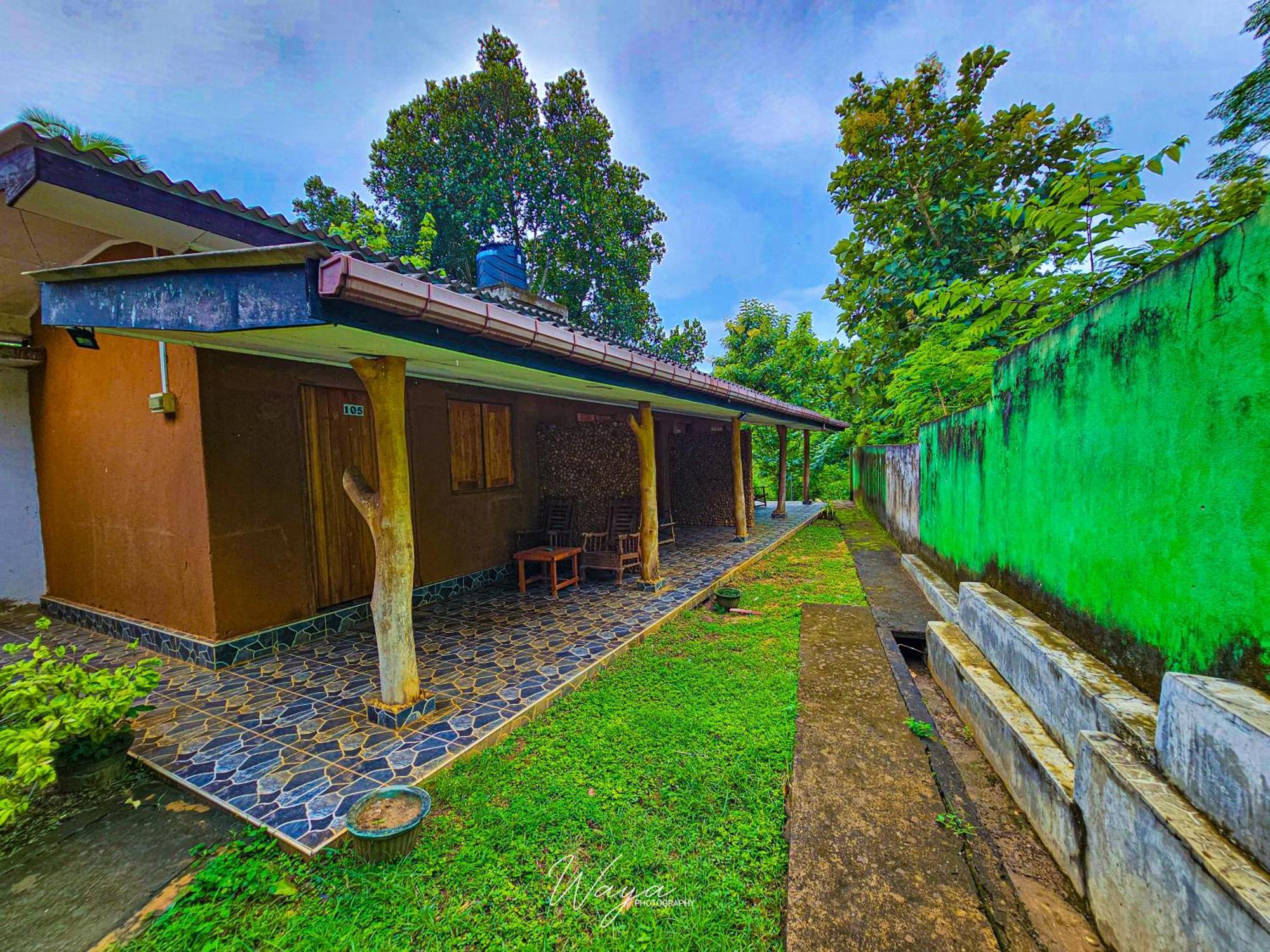 Elephant Paradise Safari Bungalow Удавалаве Екстер'єр фото